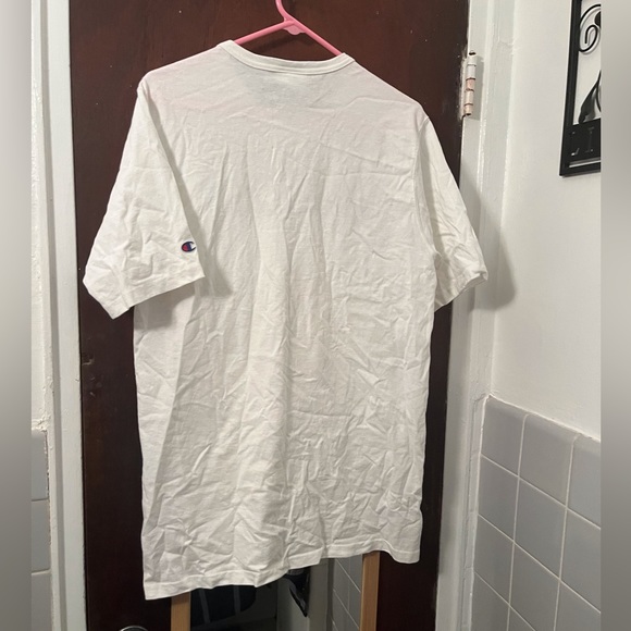 ❌SOLD❌ Champion, White Short Sleeve Tee, Large - Picture 5 of 5